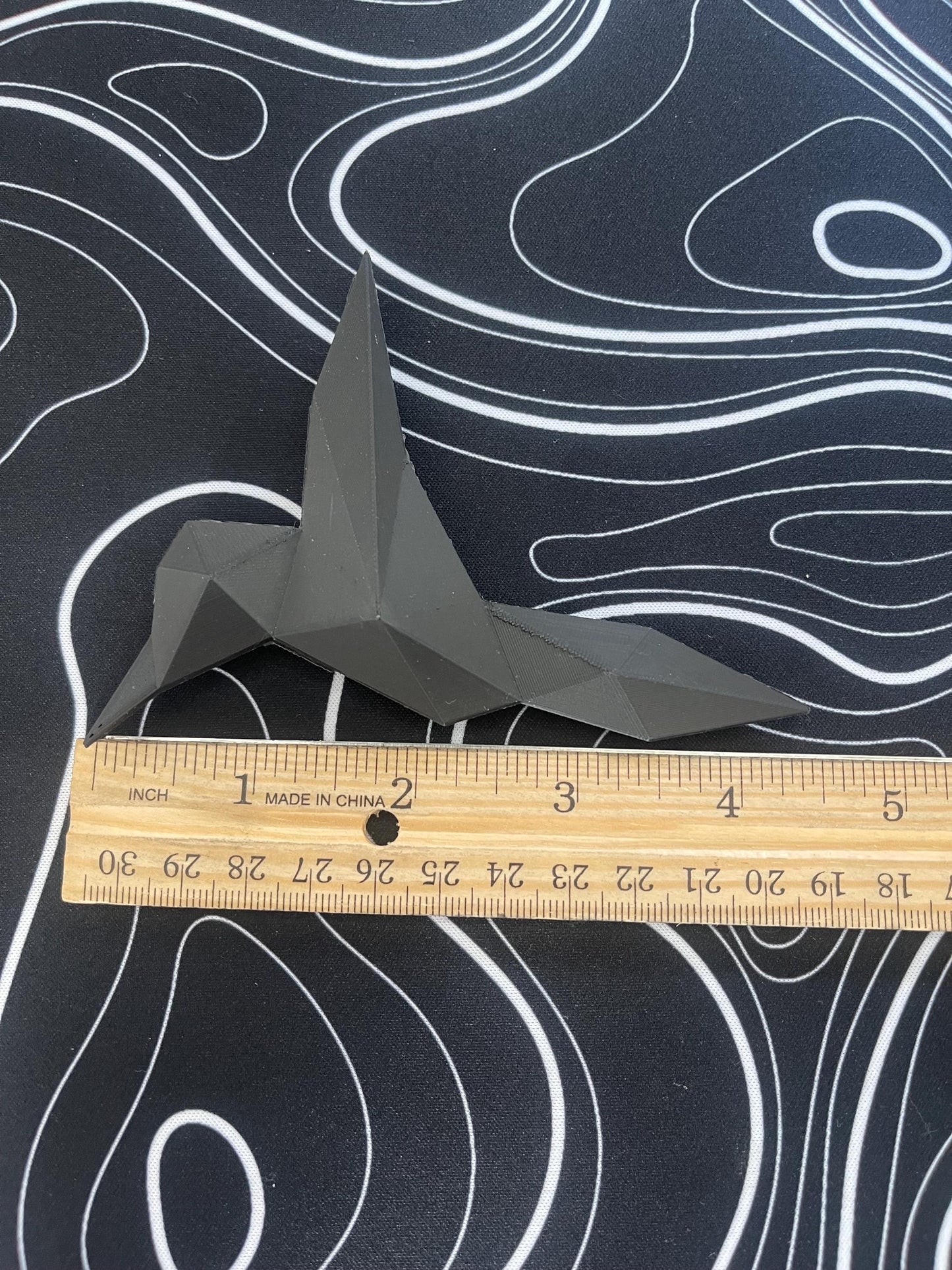 Custom 3D Printed Geometric Hummingbird Magnet – Modern Art Design