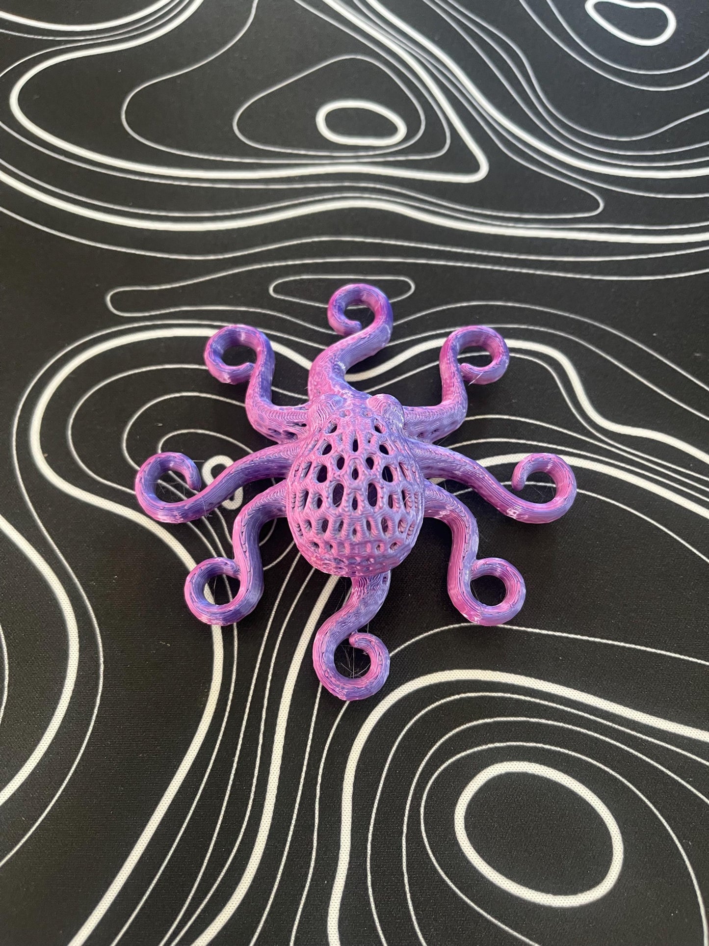 Custom 3D Printed Geometric Voronoi Octopus Magnet – Modern Art Design