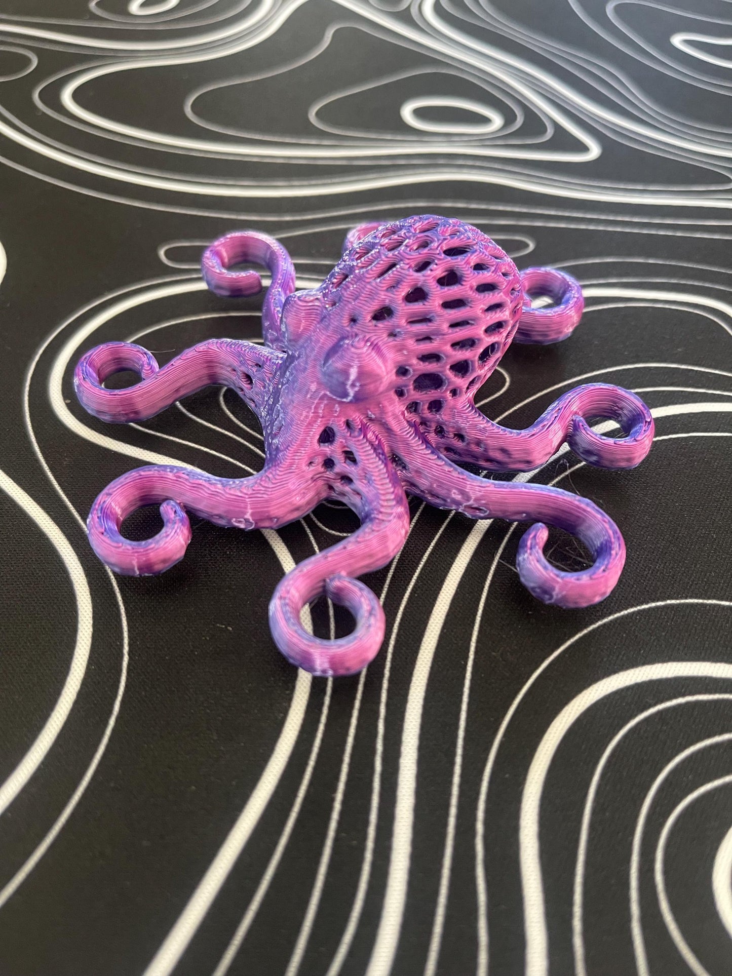 Custom 3D Printed Geometric Voronoi Octopus Magnet – Modern Art Design